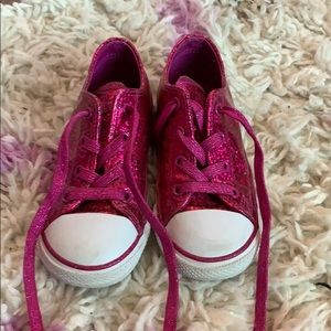 Kids size 10 converse. Sparkly pink!